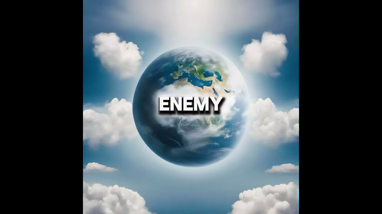 Jayyy2xx - “WORLD MAKES ME” (Official lyric Video)