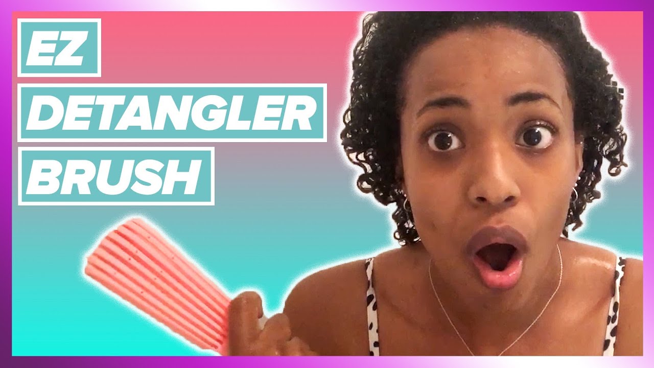 Women Try The EZ Detangler Brush