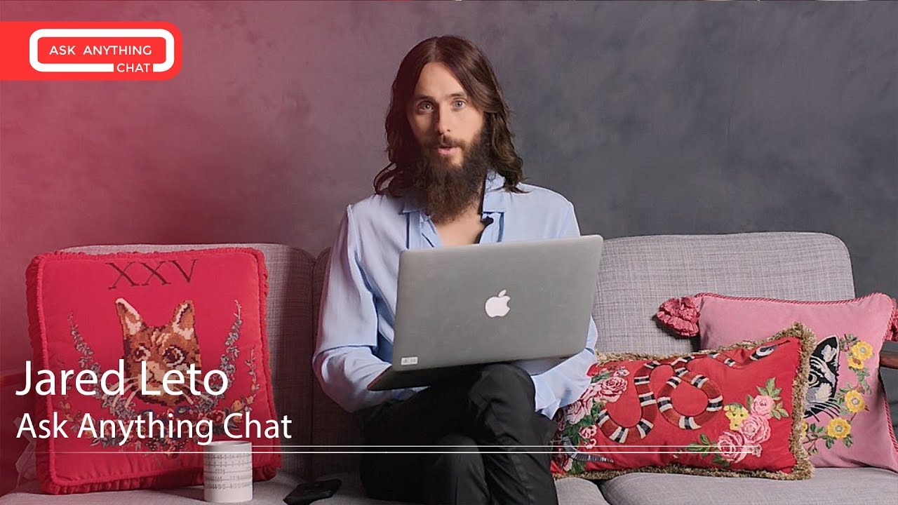Jared Leto Talks About Thirty Seconds To Mars 5 & What he Sings In The Shower