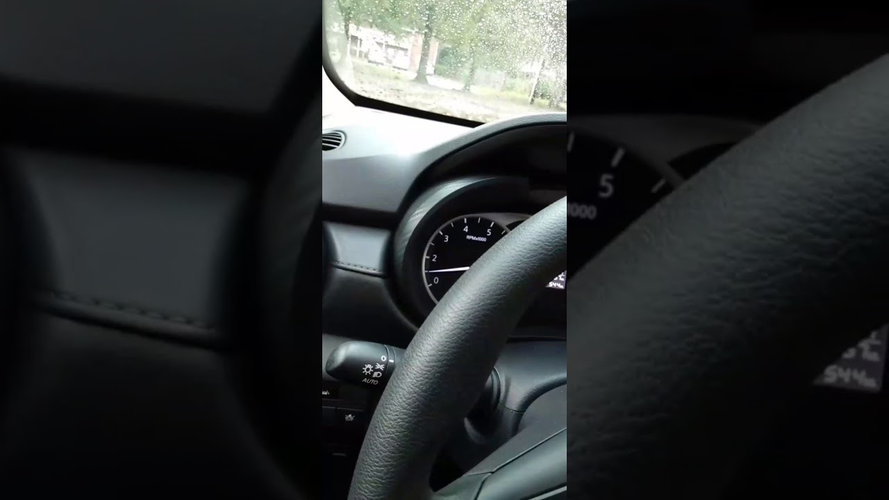 2020 nissan versa