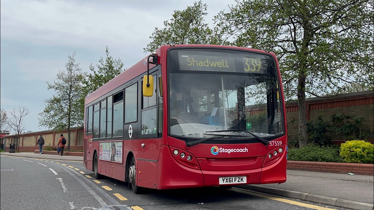 FRV. Stagecoach London Route 339. Leytonstone - Shadwell. Enviro200 37559 (YX61 FZK) Ex- DM44267