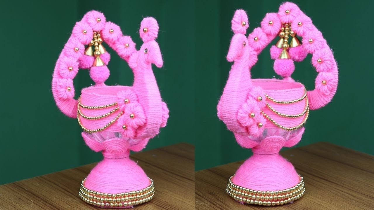DIY Home Decorating Ideas - Peacock Design Showpiece Making Idea - Plastic Bottle Recycling