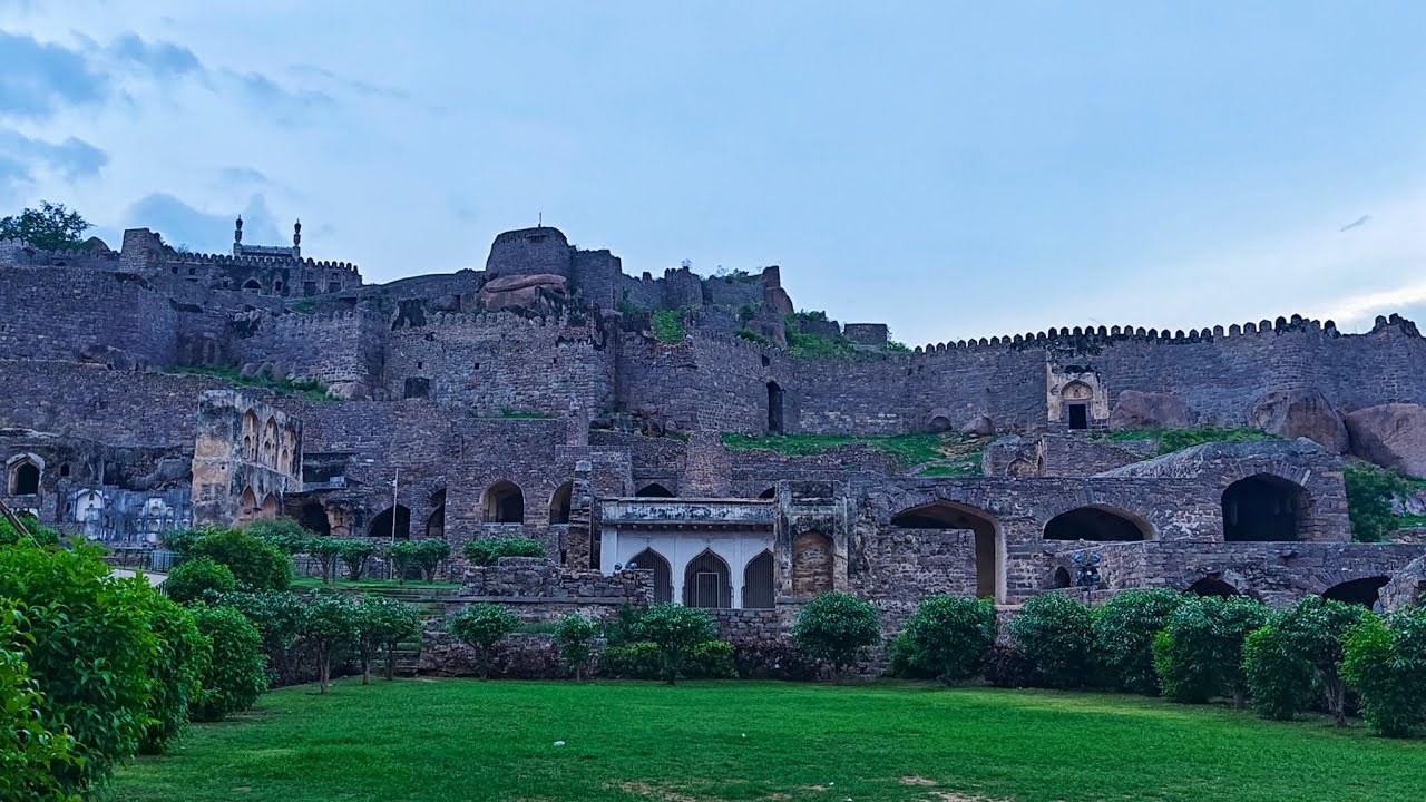 Golkonda Fort Hyderabad Full Tour, History Views & Hidden Facts | #GolkondaFort #HyderabadVlog
