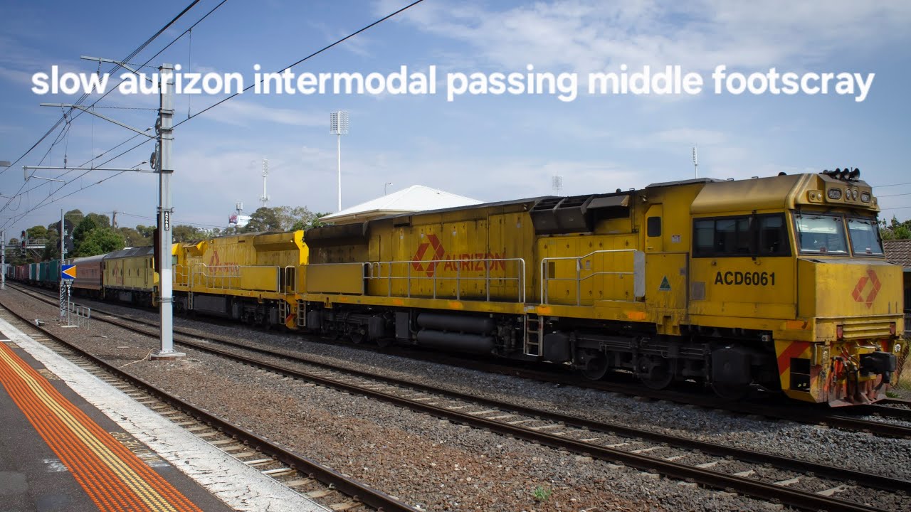 slow aurizon intermodal passing middle footscray
