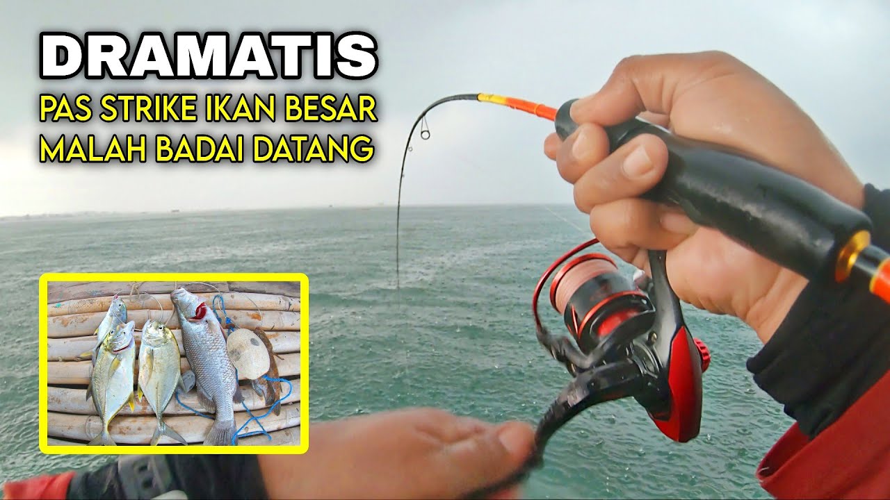 MOMEN DRAMATIS‼️SENDIRIAN TERJEBAK BADAI DITENGAH LAUT DAN HANYA BISA BERDOA, PULANG BAWA IKAN BESAR