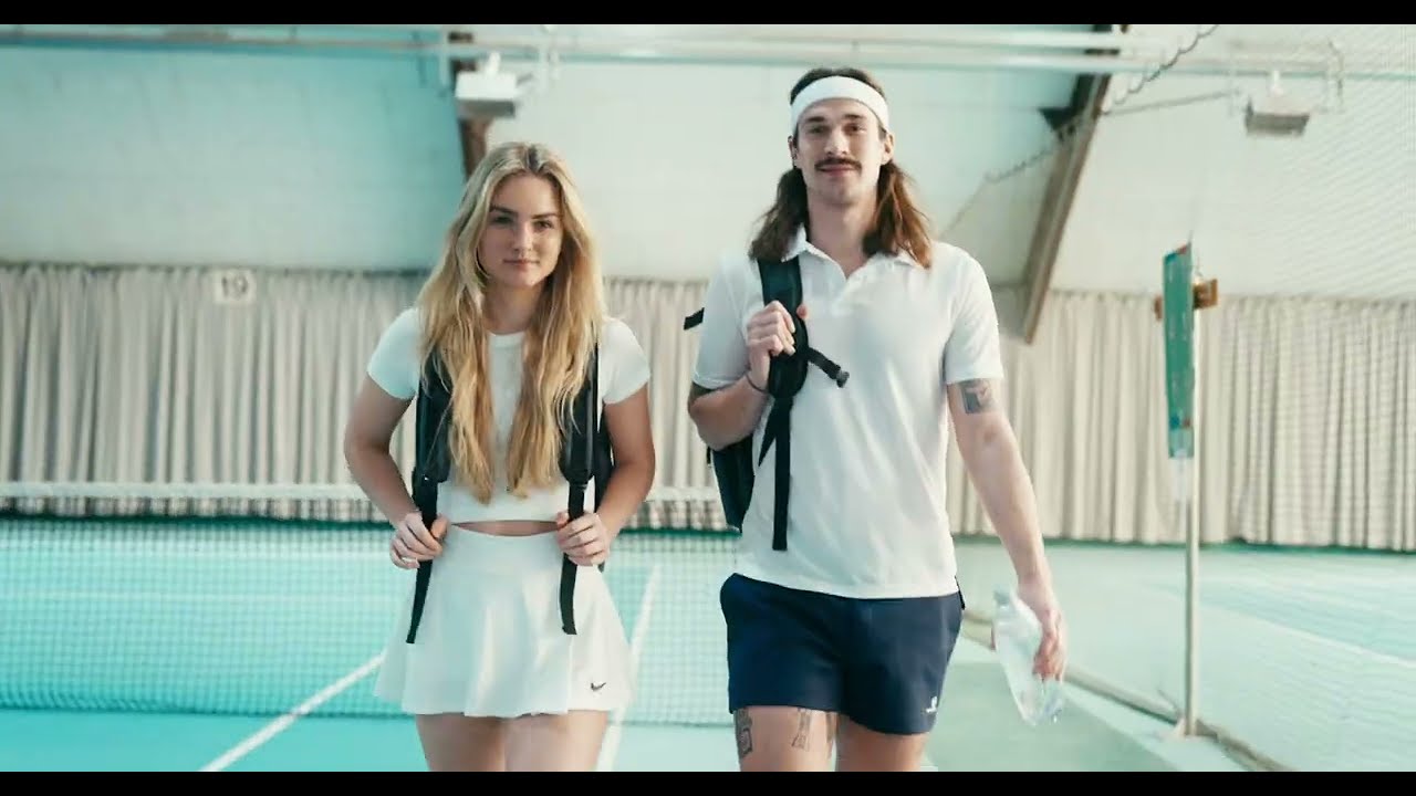 Otaro - Die beste Wahl f&uuml;r Tennisrucks&auml;cke und Tennistaschen - Commercial