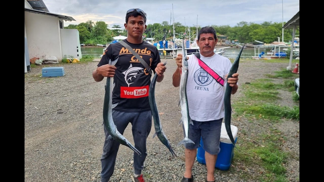 Pescando en altamar Quepos un buen dia de pesca