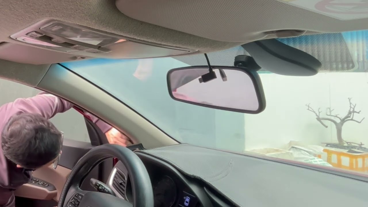 Hướng dẫn luồn dây camera hành trình trên xe ô tô Hyundai Accent 2018