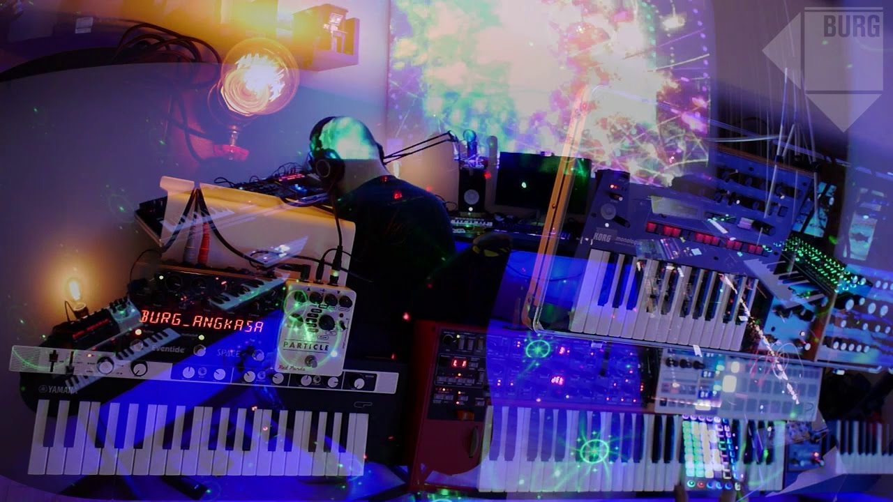 BURG - blue sky beneath (elektron analog four, KORG monologue, ms-20, volca)
