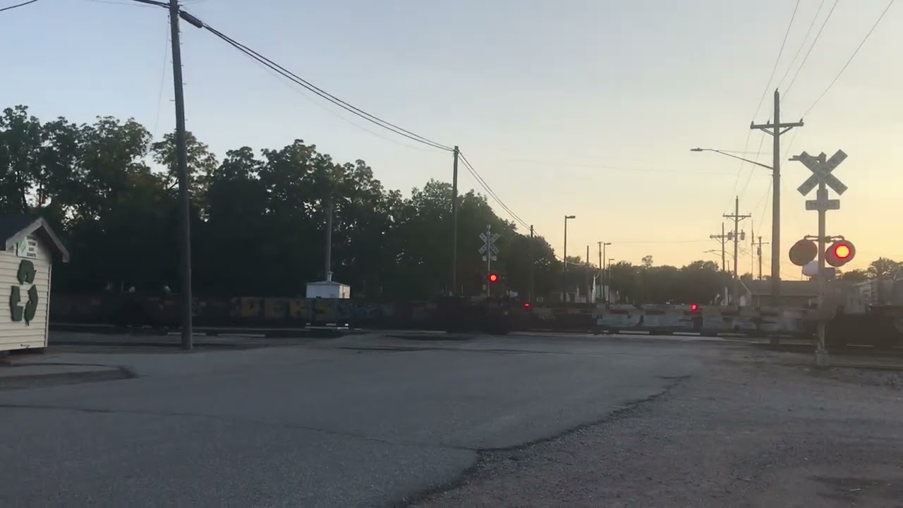 BNSF 8016 Baretable Train North, E. Vine St. Railroad Crossing, Yutan NE