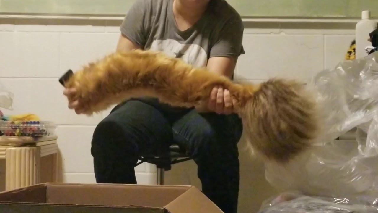 Fursuit unboxing