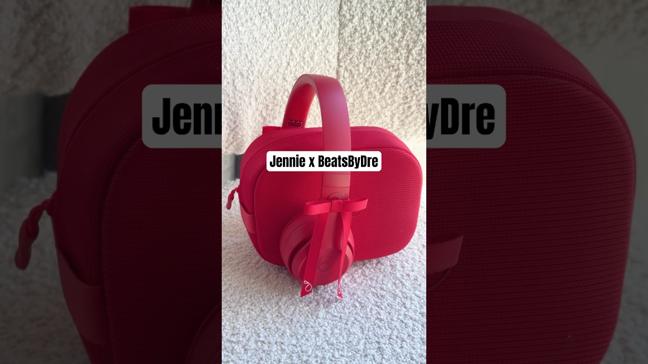 unboxing Jennie x BeatsByDre headphones #beatsbydre #jenniekim #jennie