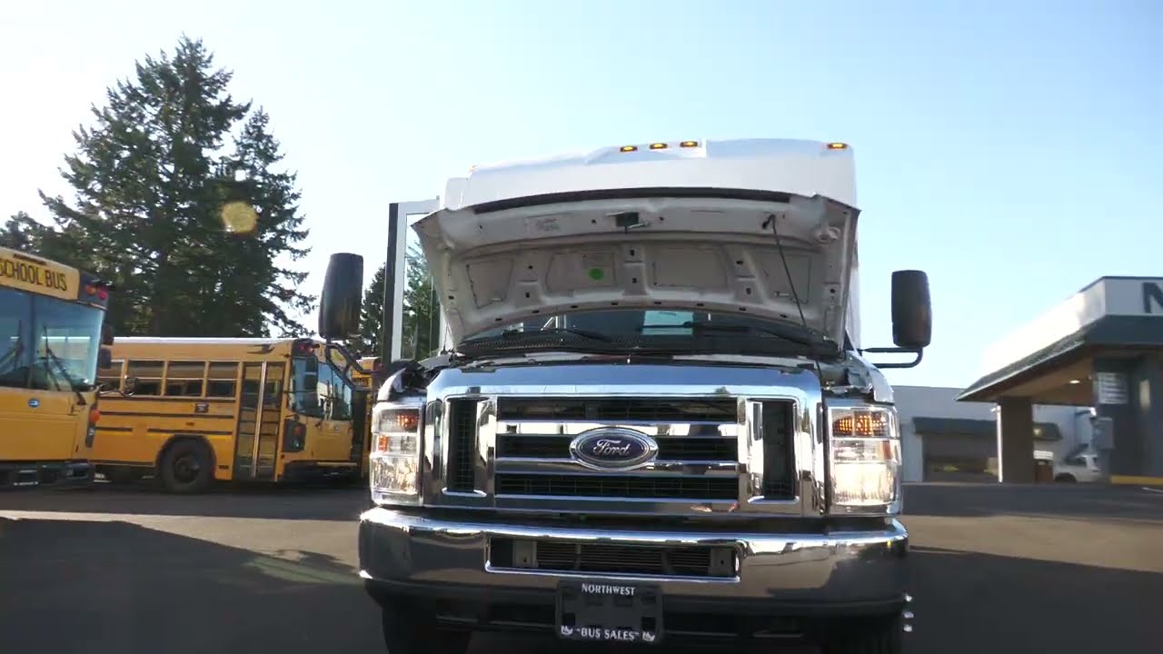 2015 Ford Goshen 10 Passenger + 2 Wheelchair ADA Shuttle Bus - S36656