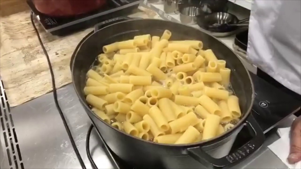 La mia cacio e pepe con #staub