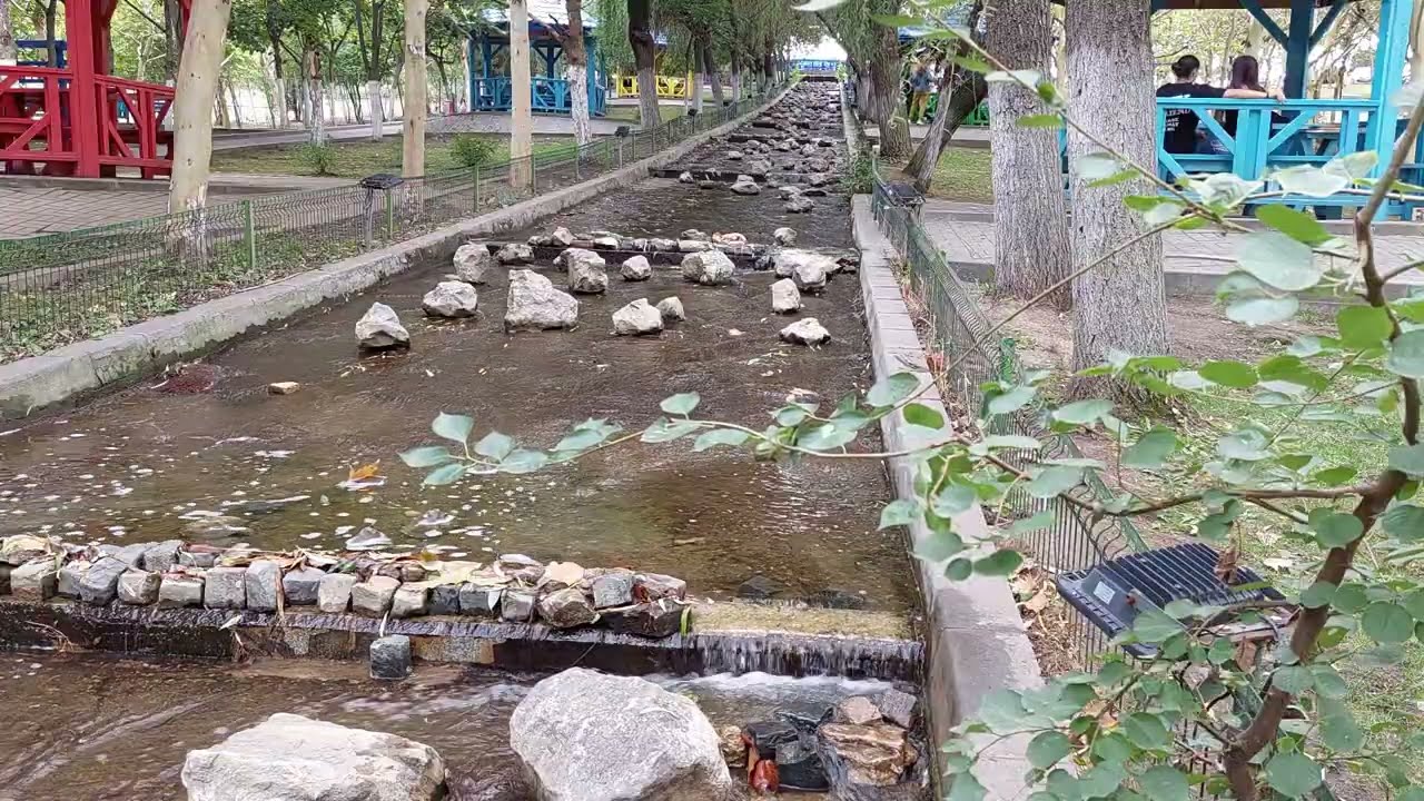 ❤️Relaxing Urban Park Waterfall Sound ❤️ -  Real Sounds
