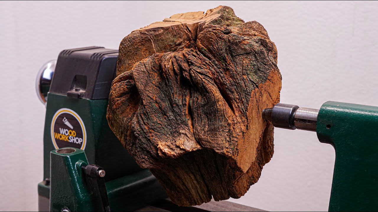 Woodturning an Old Piece of Oak with Resin-Filled Craters