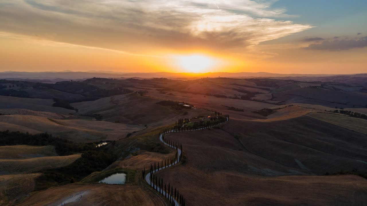 VAL D'ORCIA - TUSCANY 🇮🇹 Drone [4K]