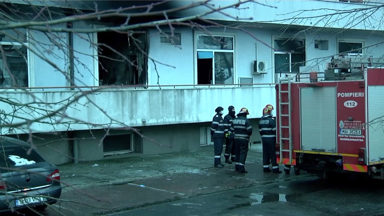 At least 4 reported dead in hospital fire in Bucharest