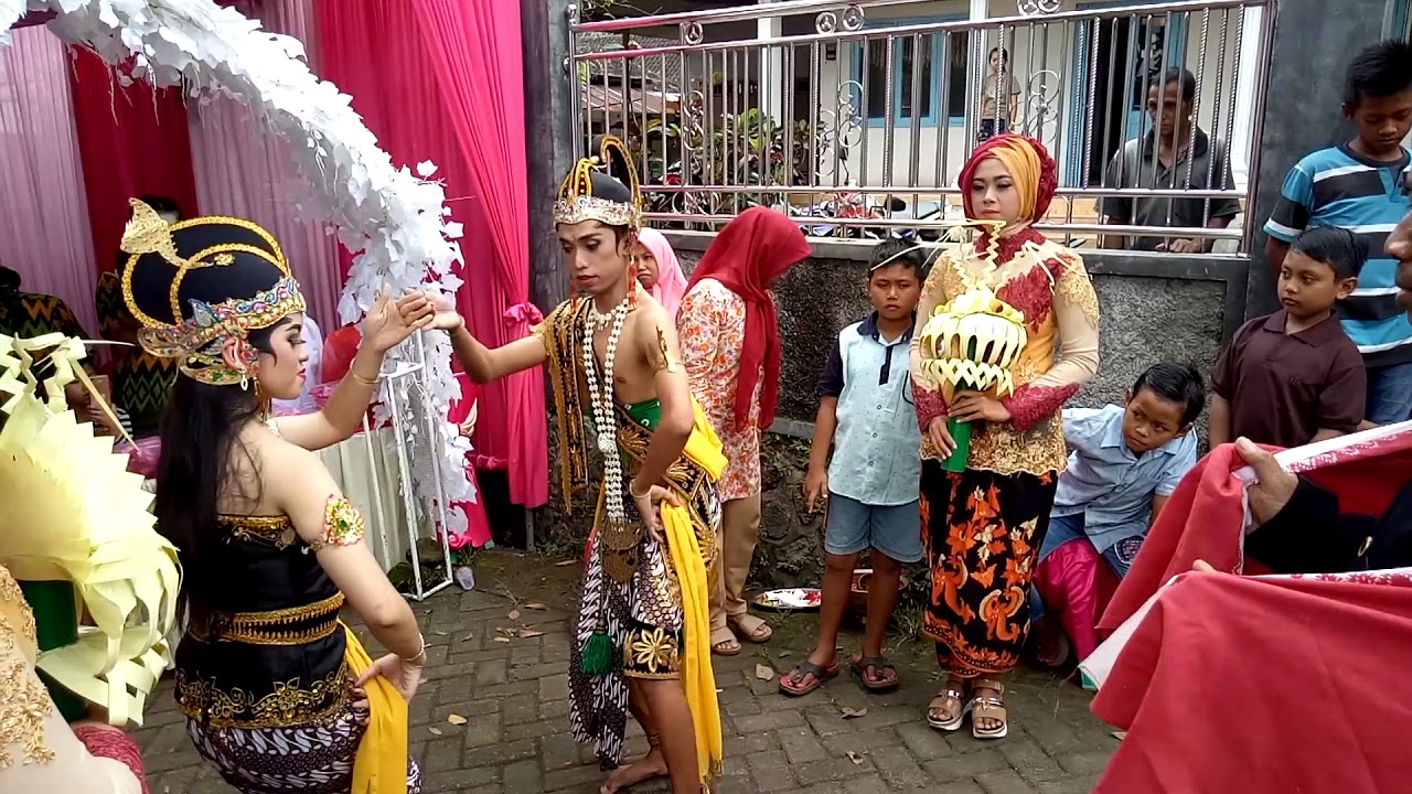 Traditional Javanese Wedding