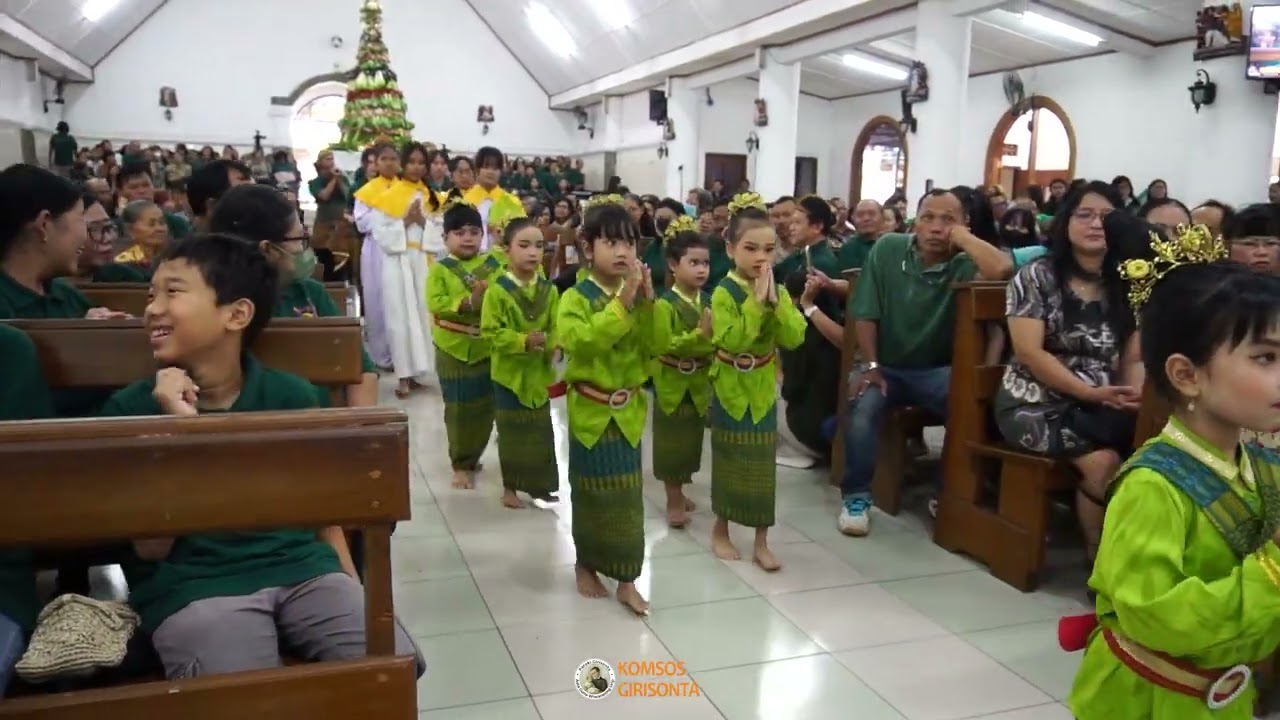 Tari Persembahan HUT 93 Gereja Paroki Girisonta