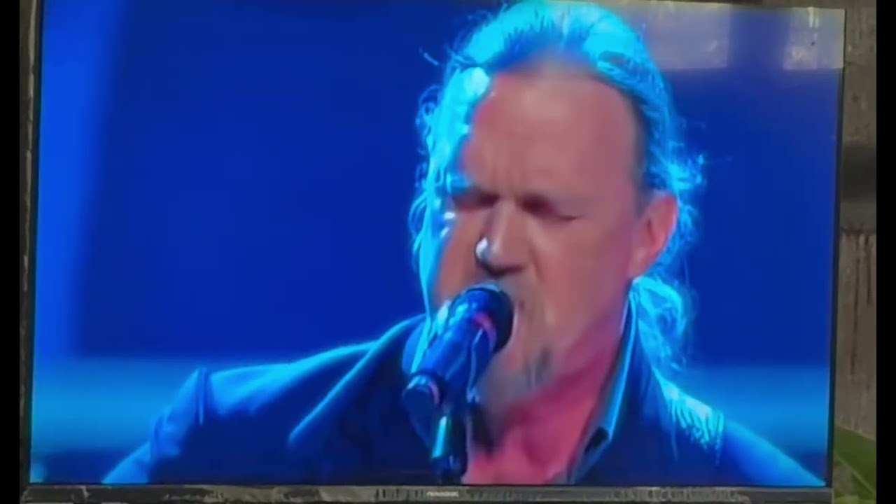 Waylon Classic Tribute Cover
