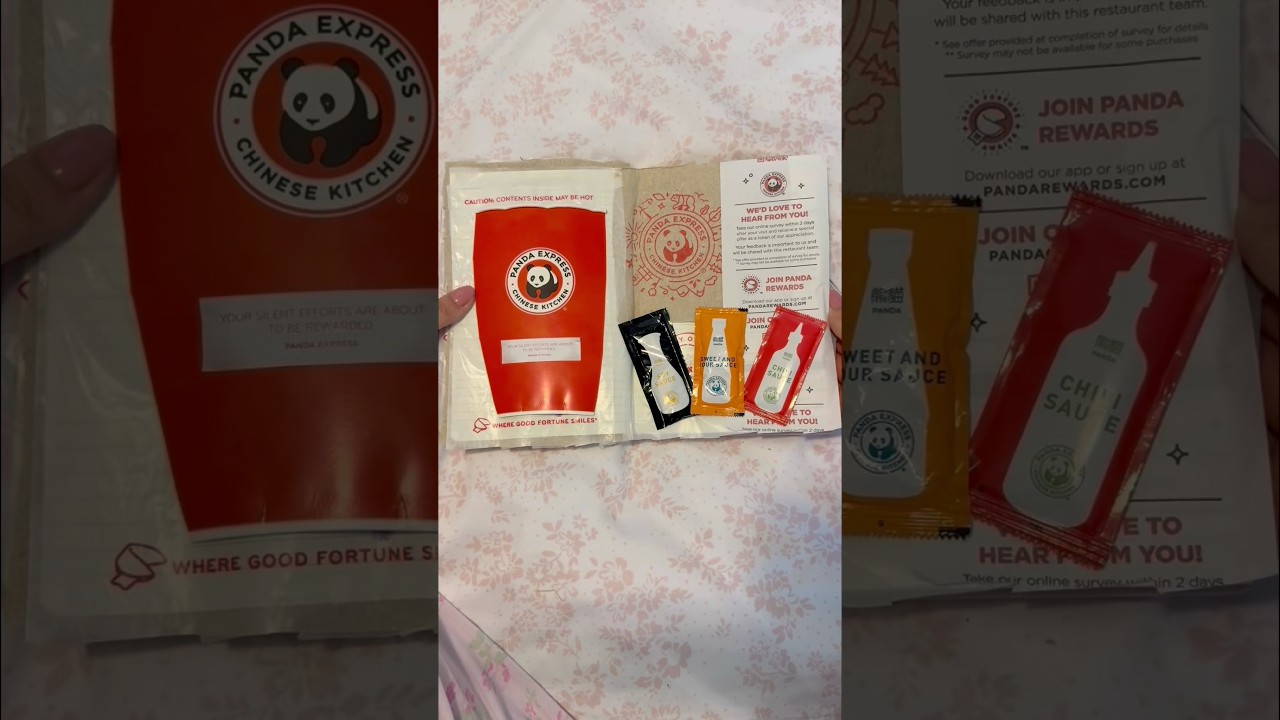 Junk journal with me! asmr ! #junkjournal #journalwithme #asmr #journal #journaling #asmrjournaling