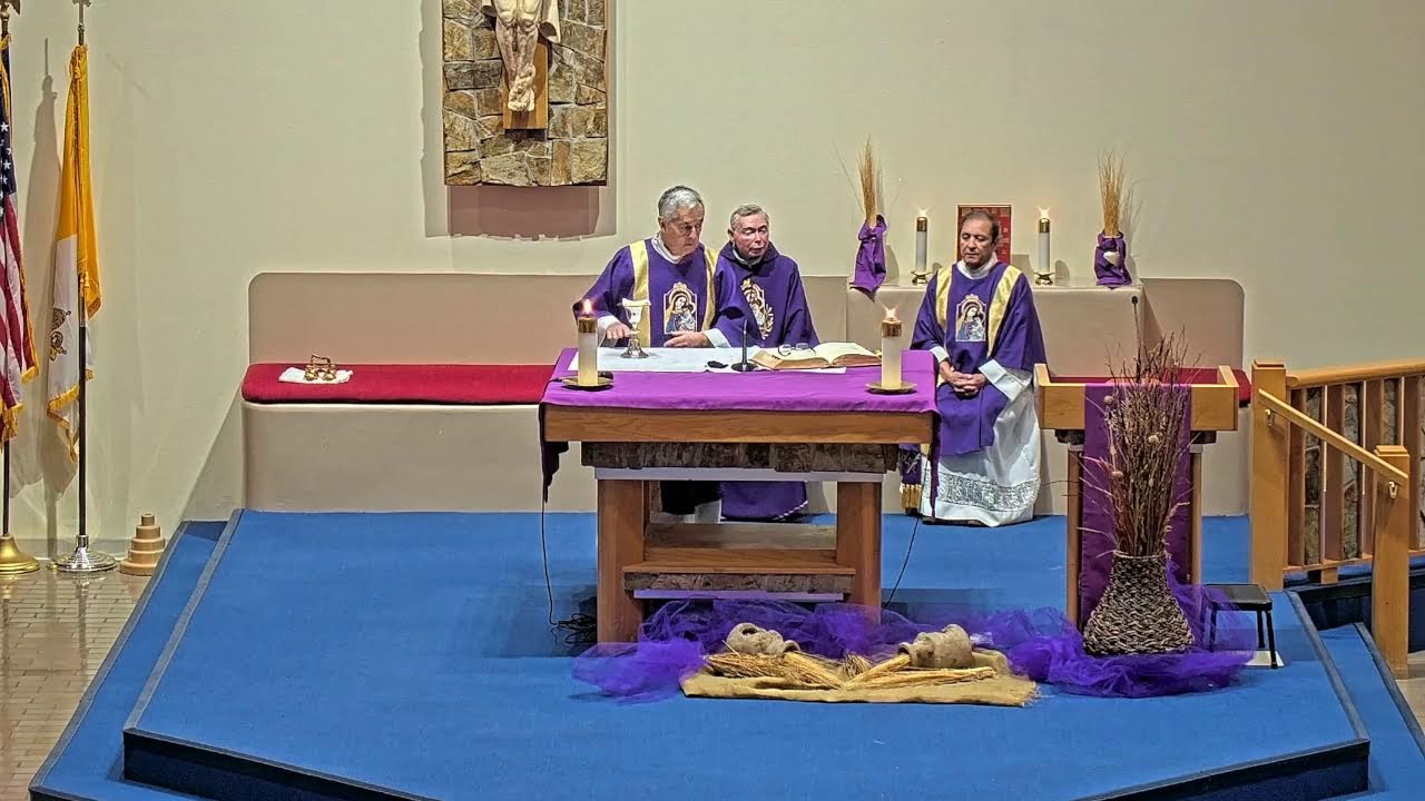 9 AM Sunday Mass