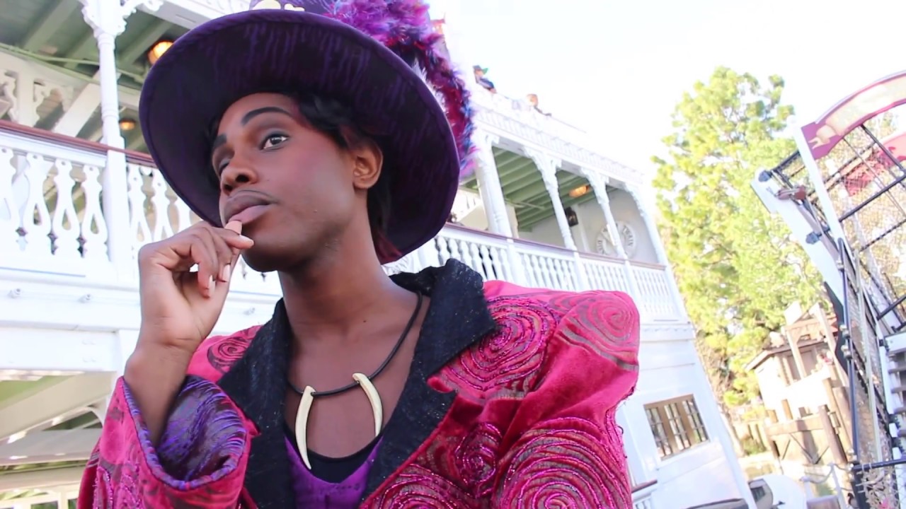 Dr. Facilier wants Tiana's Gumbo Pot