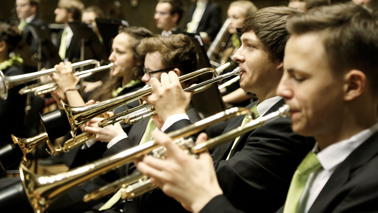 Das Parfum (Suite) - Tom Twyker, Reinhold Heil, Johhny Klimek - Jugendsinfonieorchester Leipzig