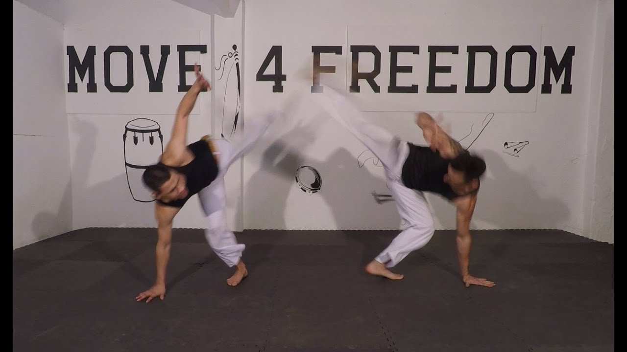 Capoeira - Tutorial Meia Lua de Compasso (ENGLISH SUBTITLES)