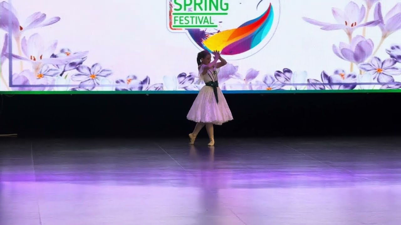 Самкова Анна. Варіація романтичної дівчинки з балету  
