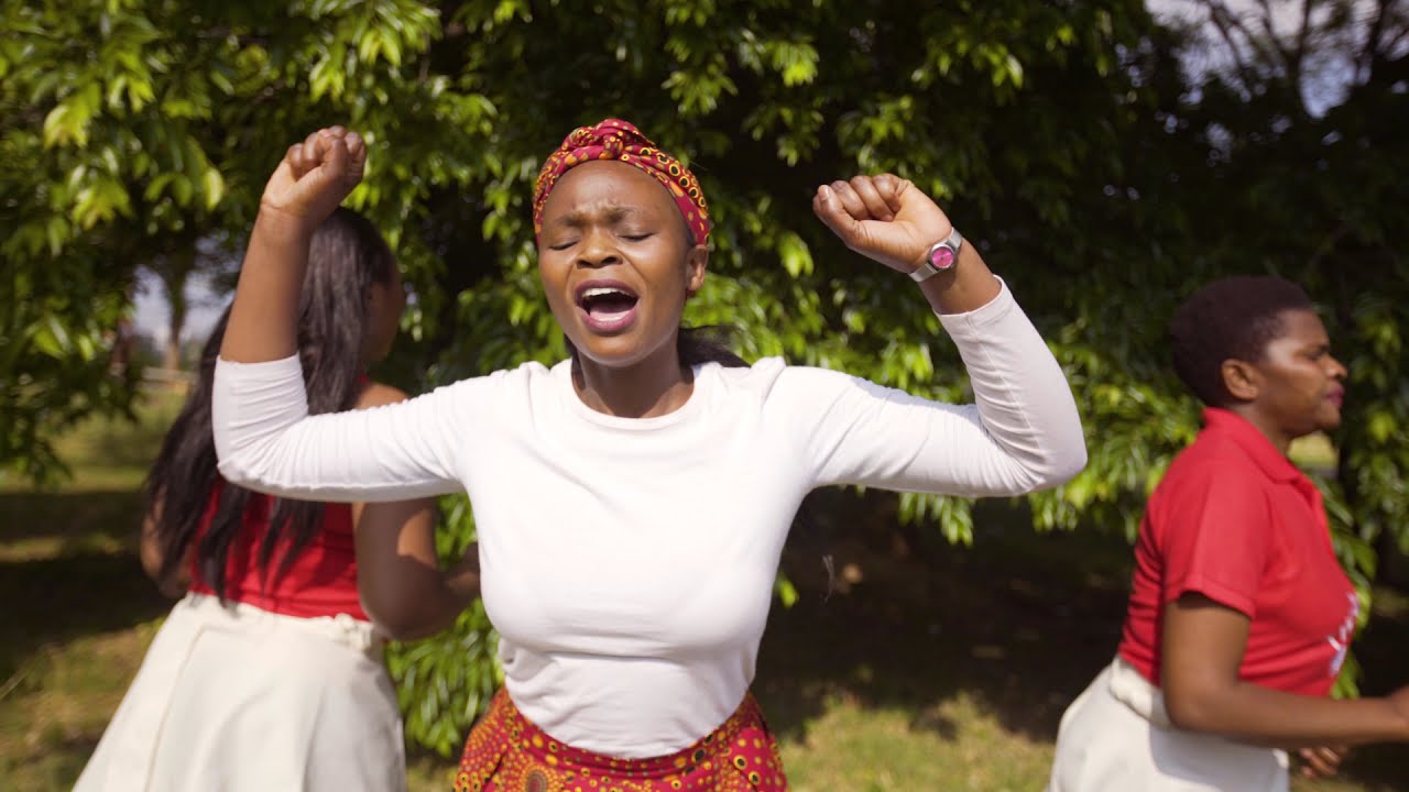 AMADODAKAZI OKUBONGA 