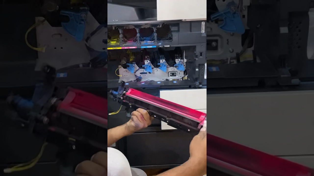 KONICA MINOLTA COLOUR DEVELOPER UNIT #konicaminolta #technology #repairtutorial #howto #printer