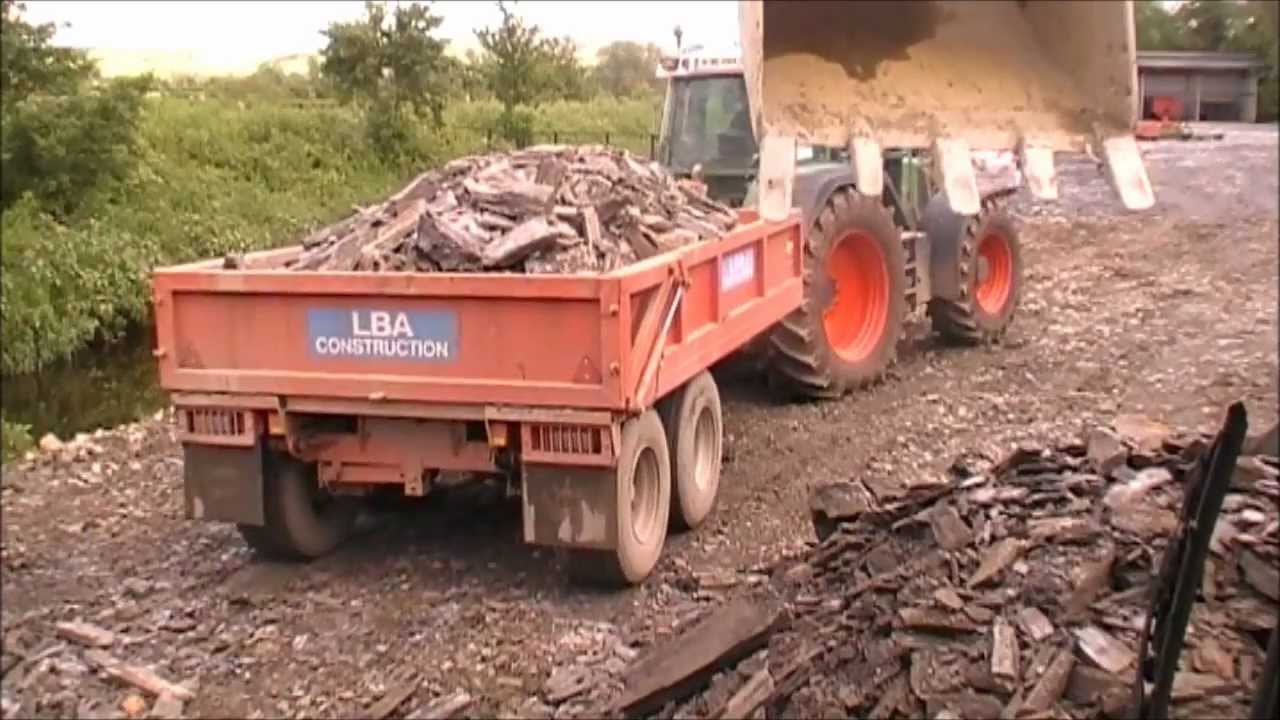 Hitachi EX135 Digger & Fendt 820 Tractor (in Cab Camera)