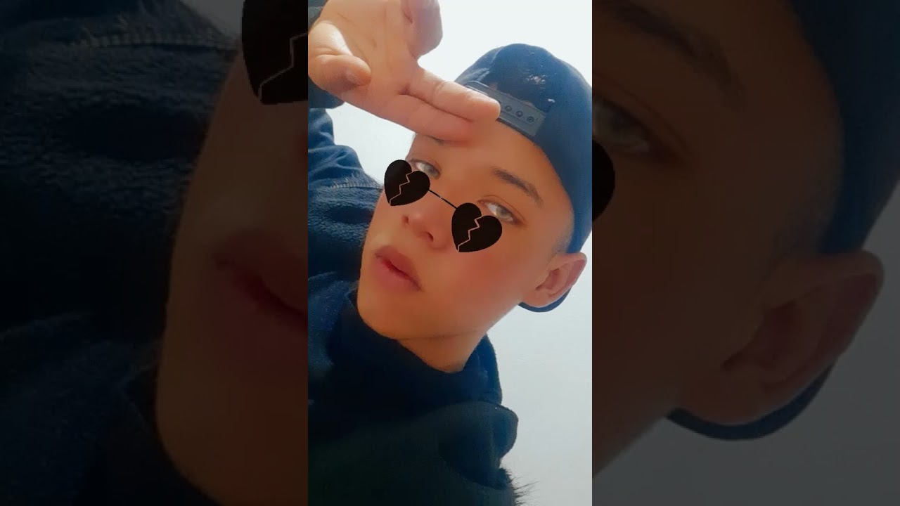 LIL PINK ‐ FULL D AUDIO ORIGINAL ,.=)(/