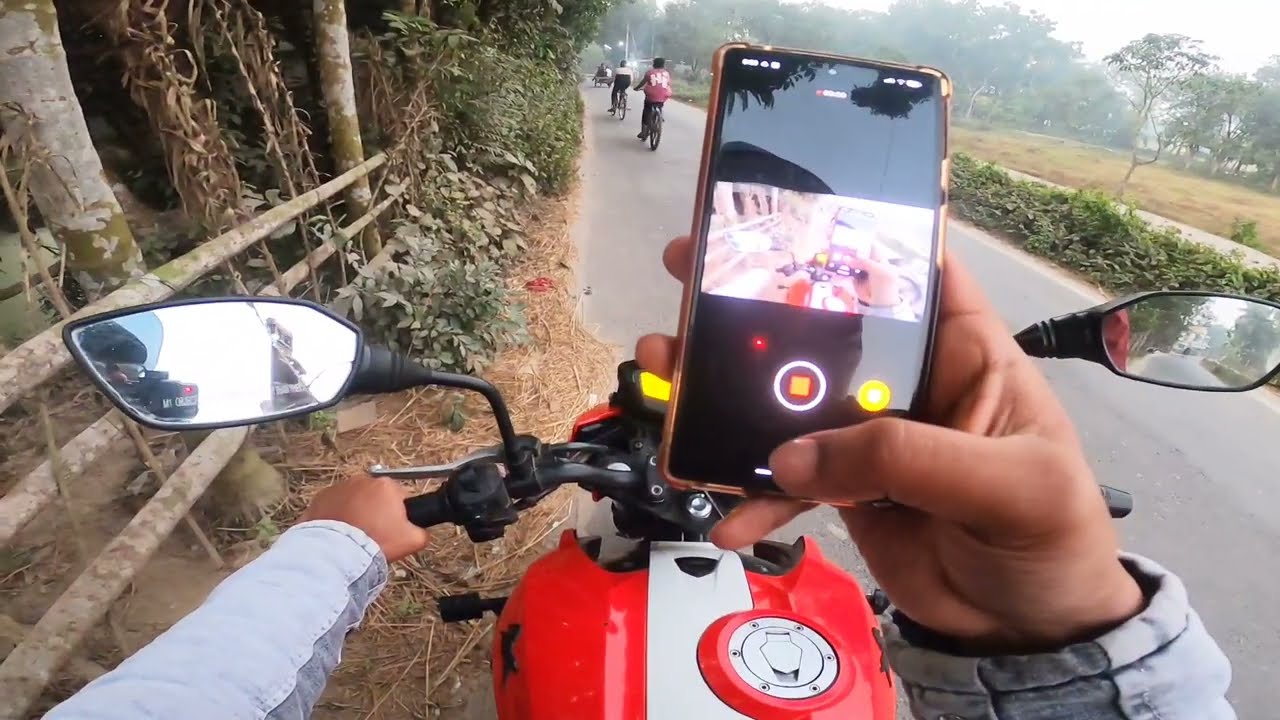 ঠান্ডায় গরম গরম কালাই রুটি 😍🥰#motovlog #viralvideo #trending #video