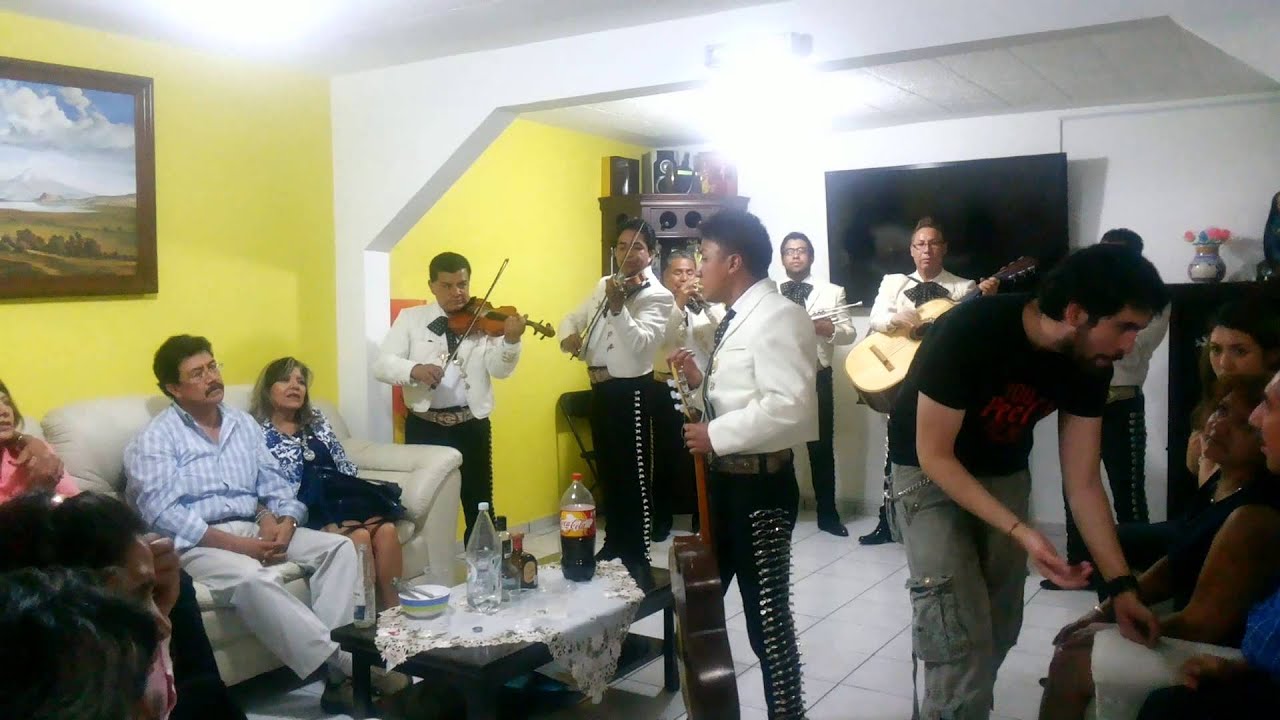 Como an pasado los años mariachi gavilancillos