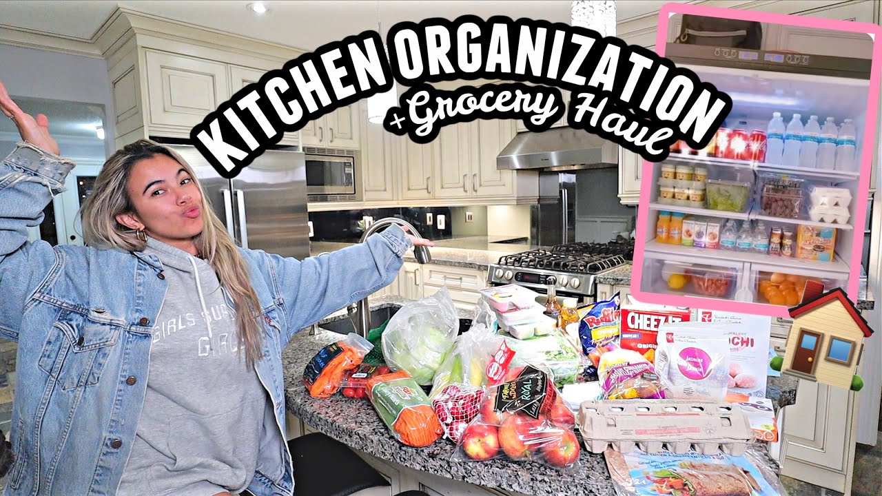 Organize my kitchen with me! + shopping for groceries
