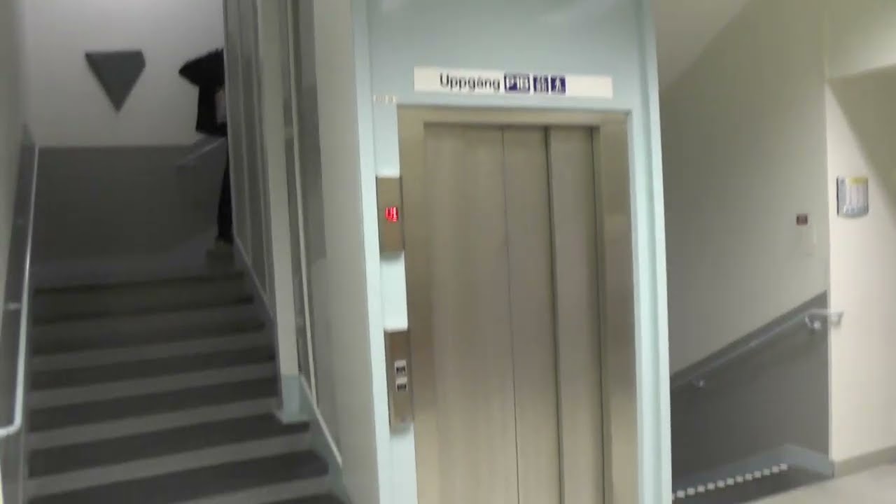 KONE (mod.) Hydraulic Elevator @ Radiumhemmet