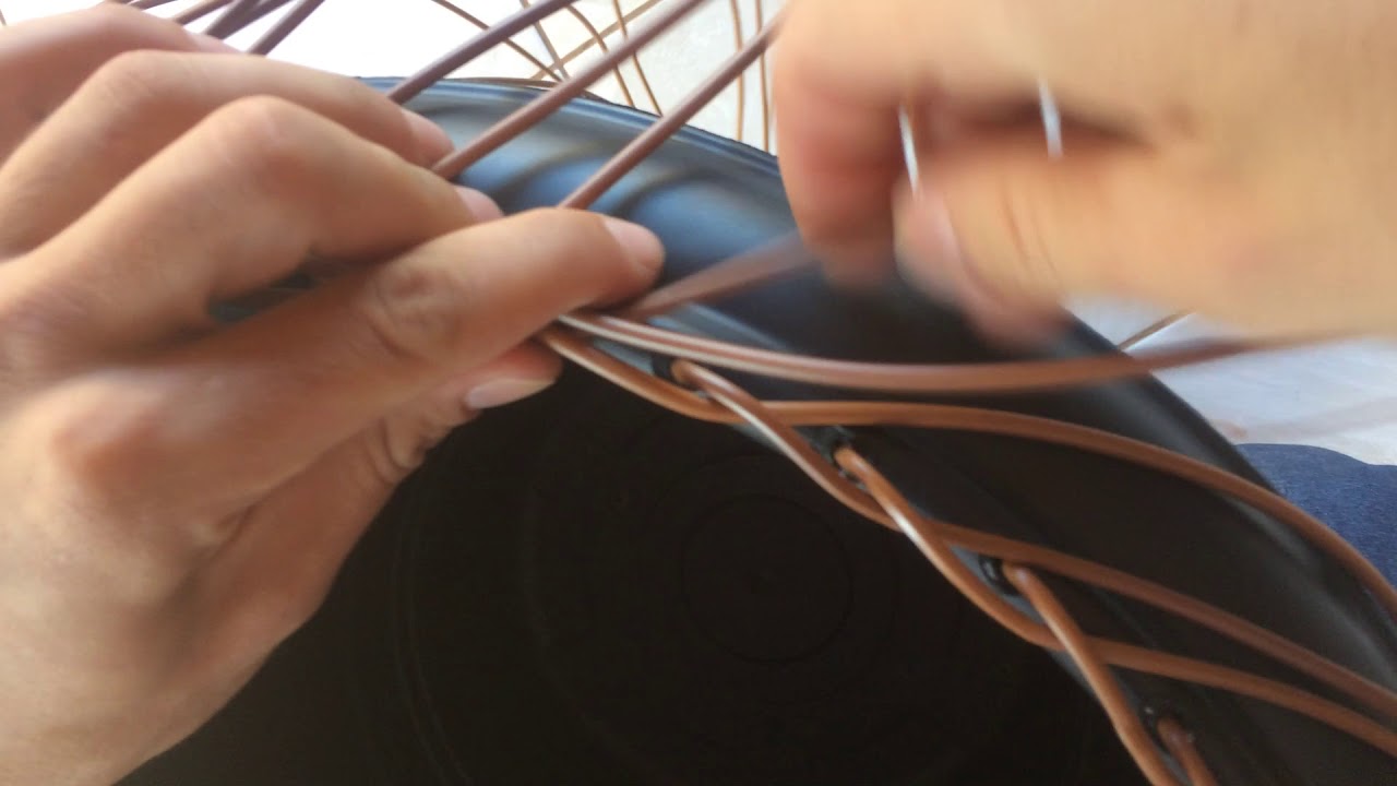 Como tramar a borda do vaso( como hacer florero de fibra sintetica)