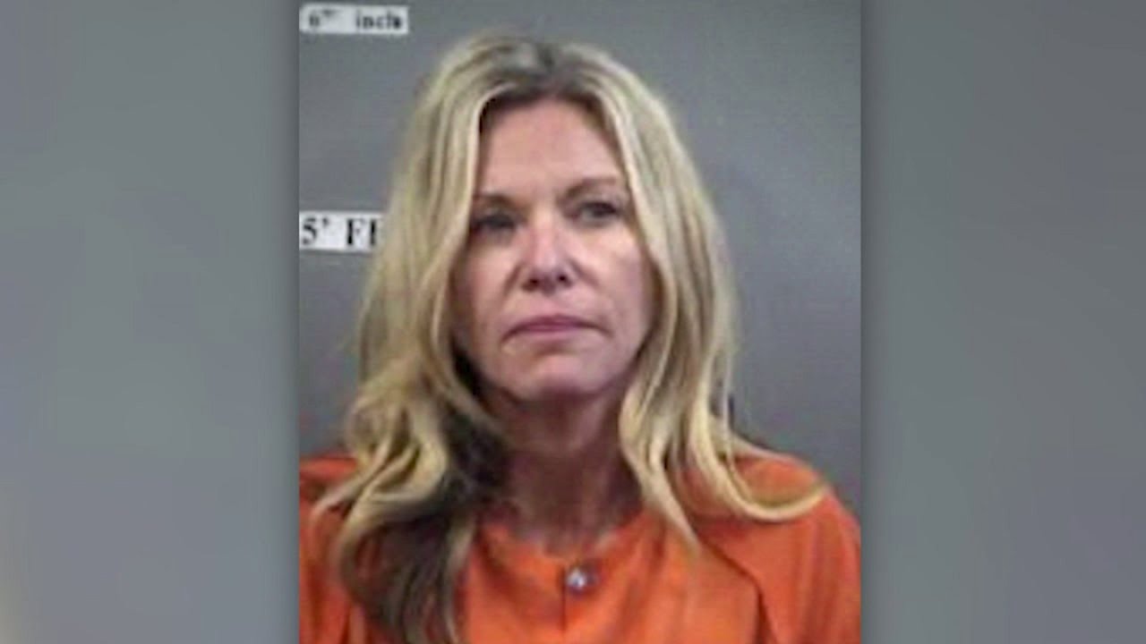Lori Vallow Daybell appears in court on new evidence charges