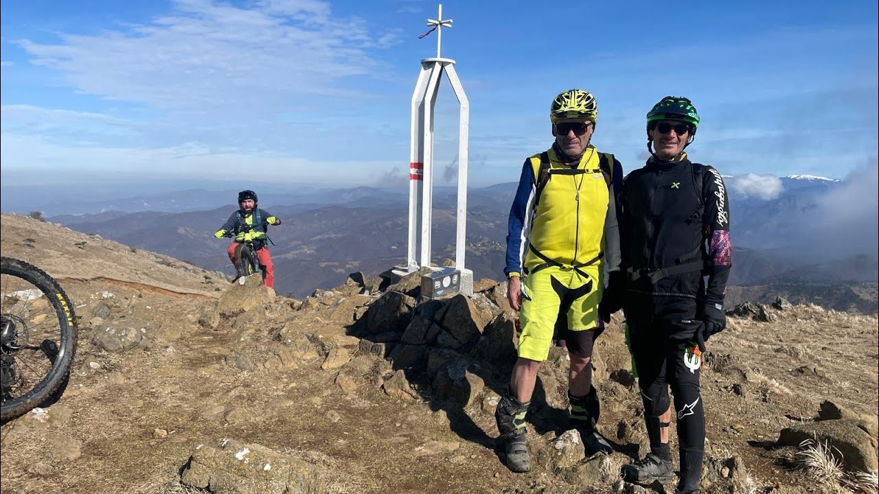 Monte Leco  , Monte Taccone , Monte Figne , laghi Gorzente 