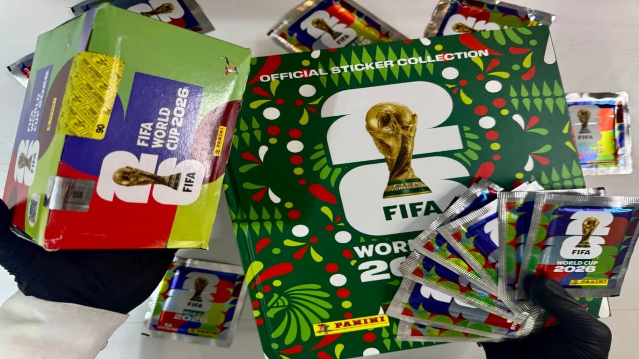 100 PACKS! + Panini FIFA World Cup 2026 Album - Trying to Complete It Before The End of the Year