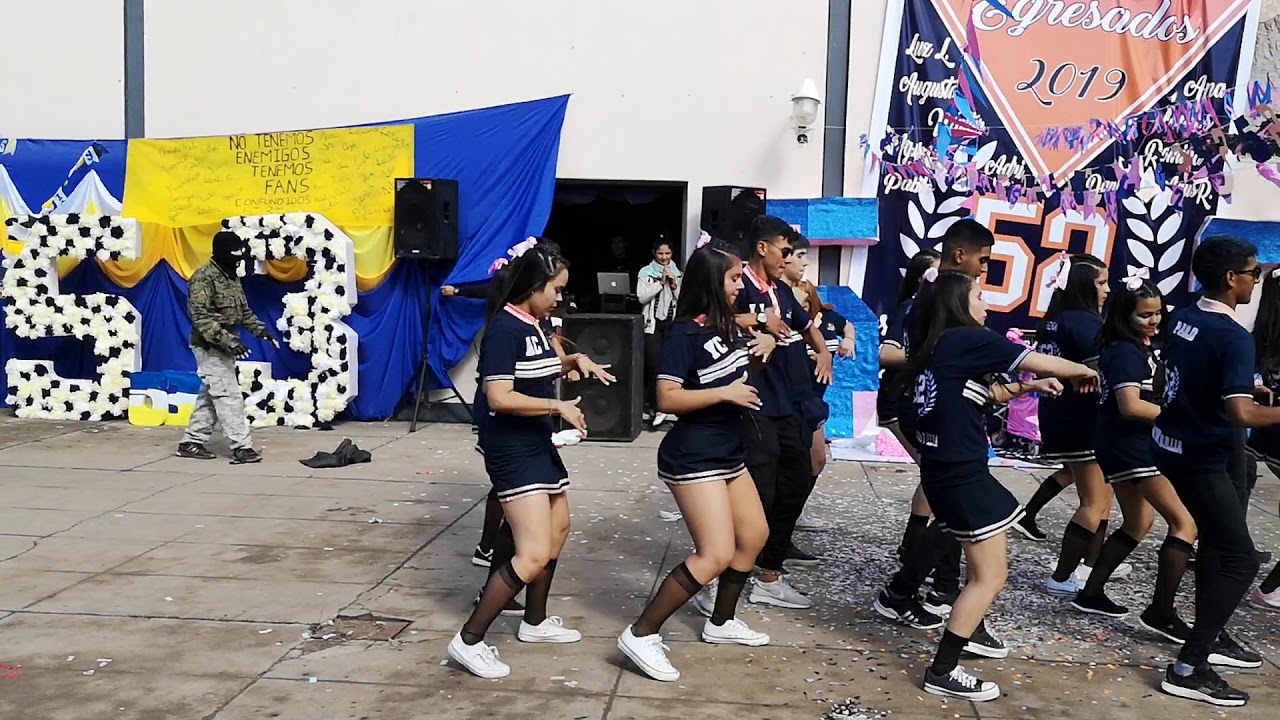 Presentación de remeras. E. E. S 61 Arturo. U. illia 5to 2da❤️ Promo 2019