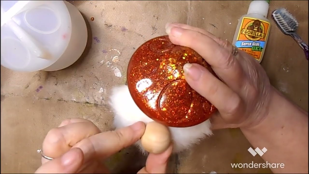 Let's Resin #mushroom   #gnome   by LynzCraftz Designz Free Tutorial