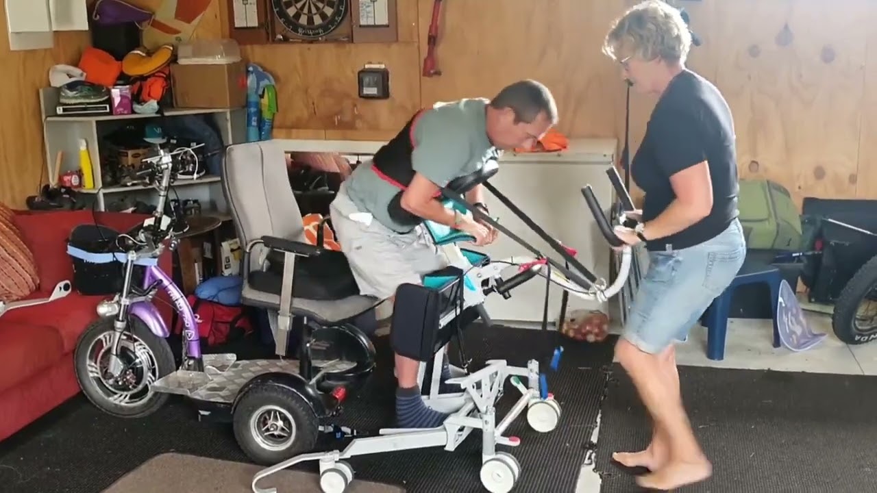 Using the Kera sit2sit: Steve and Fiona