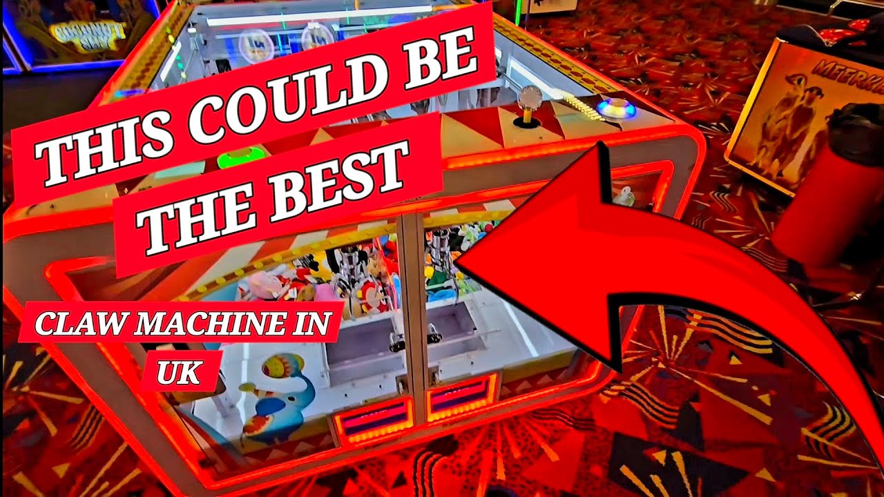 IS THIS CLAW MACHINE BROKEN OR ARE WE JUST LUCKY? holiday resort Scarborough. 2p pushers n more