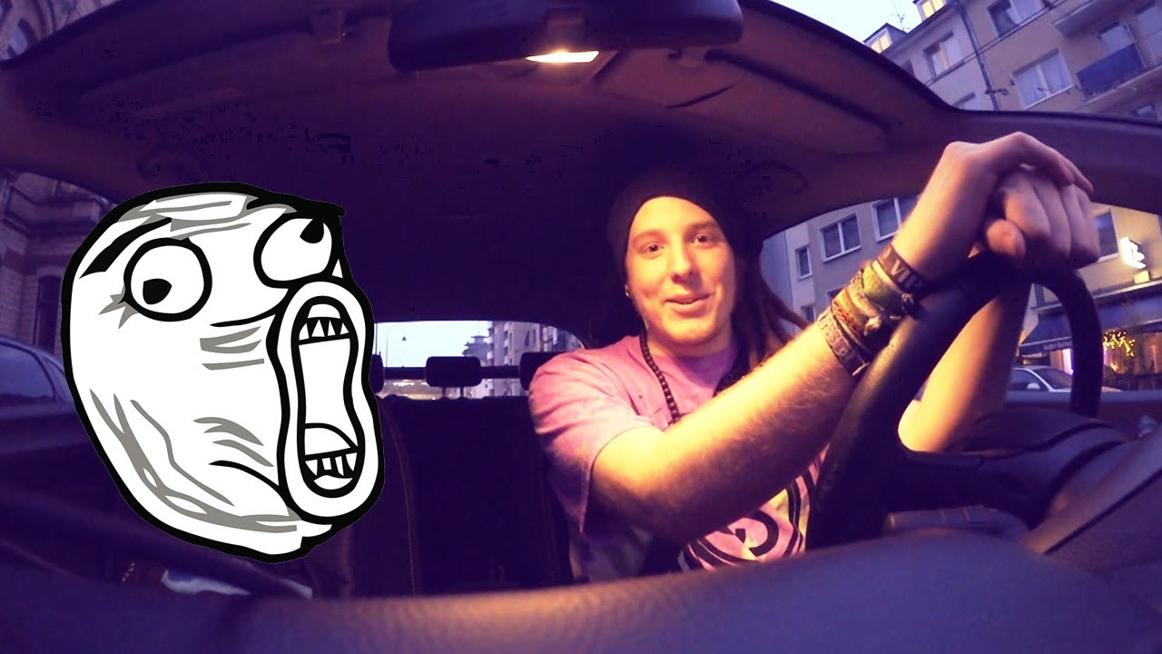 Zuschauer rasten im Auto total aus! Mega Lustig xD #Läuft