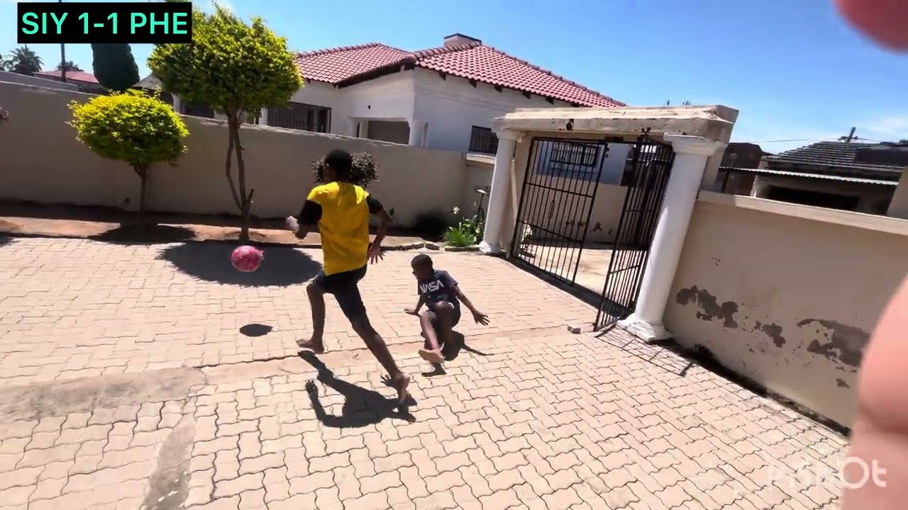 1v1 FIRST TO 10 (SIYANDA VS PHENYO)
