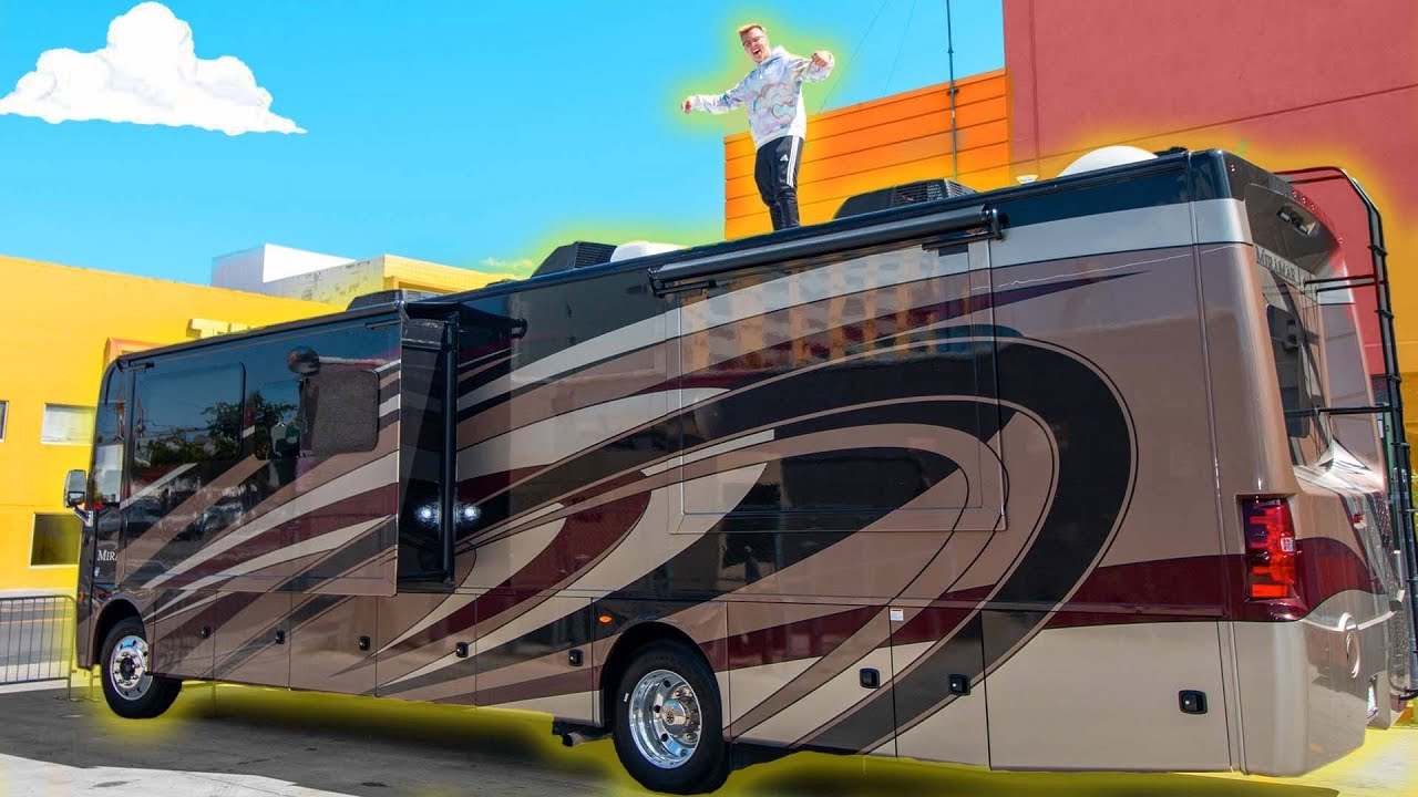 MY BUS TOUR!!!